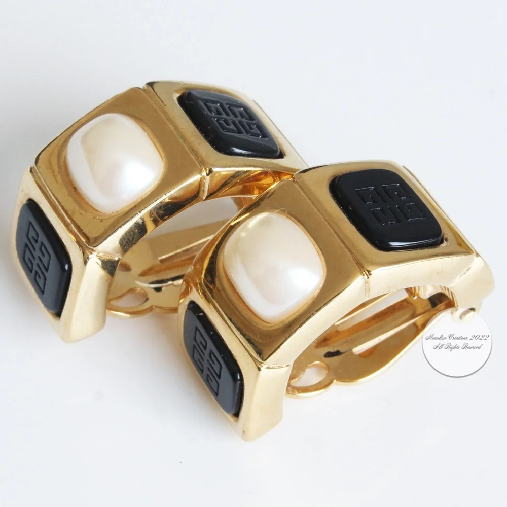 Givenchy Earrings Embossed Logo Stone Faux Pearl Gold Metal Clip Style Vintage - Picture 6 of 12
